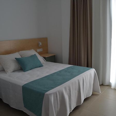 Hotel Oasis Conil De La Frontera Ngoại thất bức ảnh