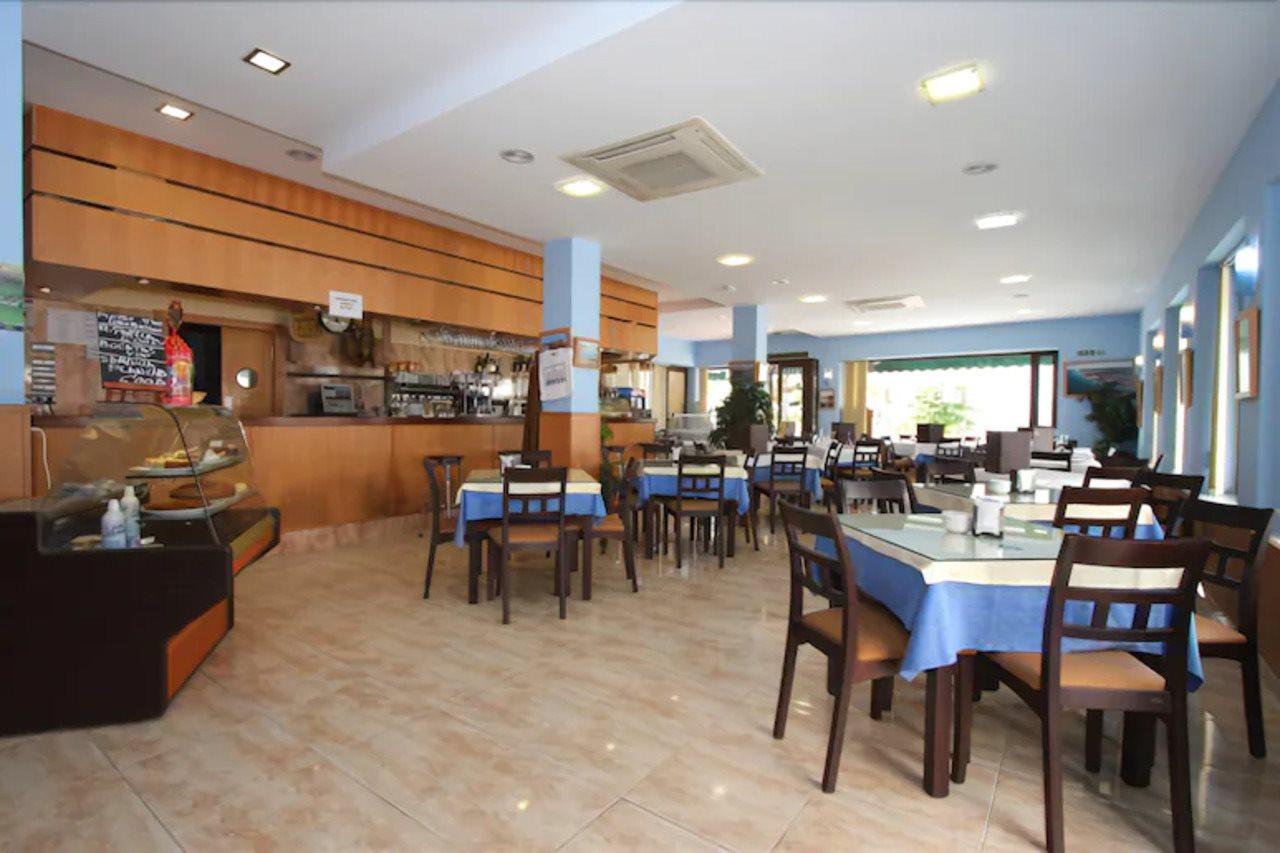 Hotel Oasis Conil De La Frontera Ngoại thất bức ảnh