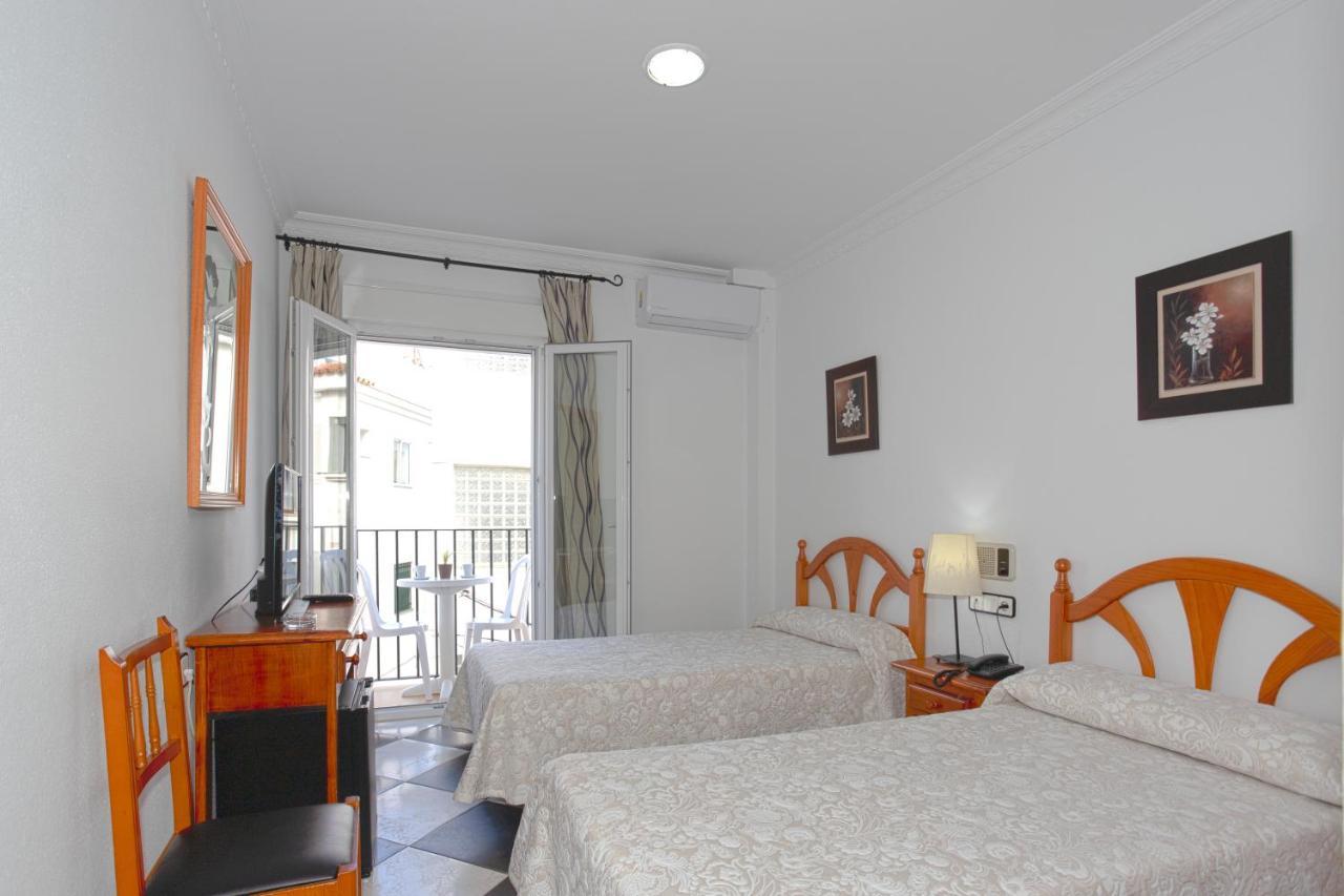 Hotel Oasis Conil De La Frontera Ngoại thất bức ảnh