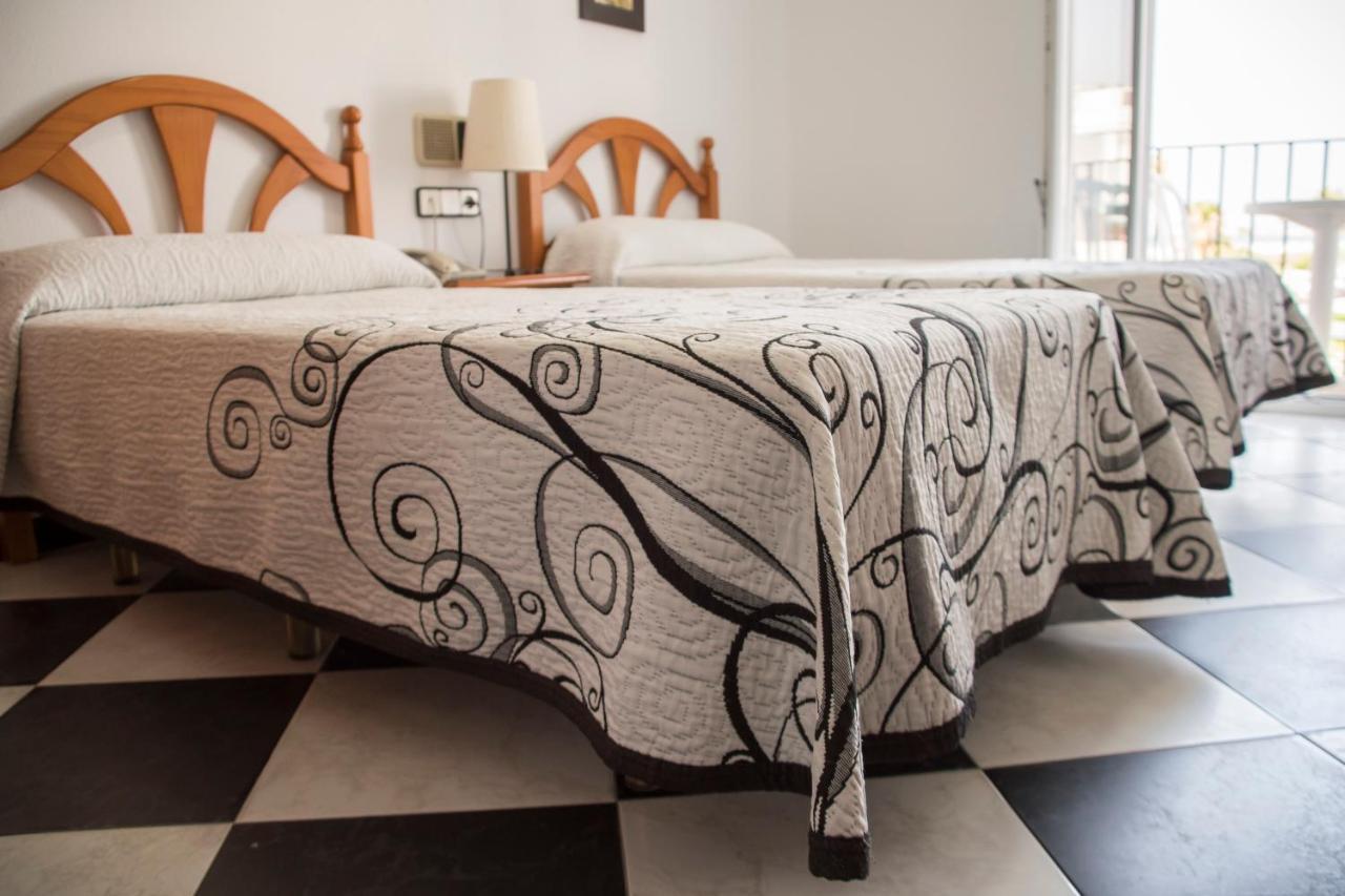 Hotel Oasis Conil De La Frontera Ngoại thất bức ảnh