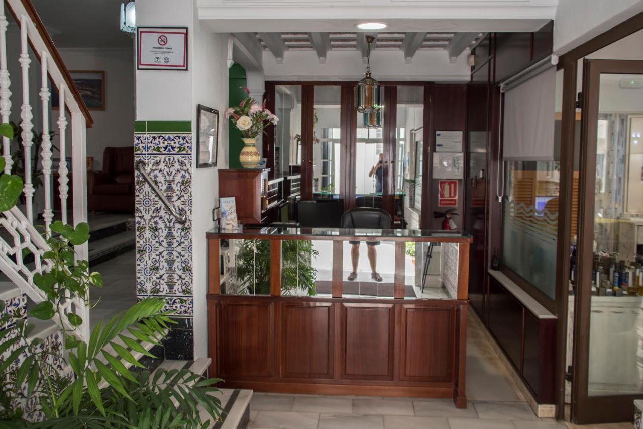 Hotel Oasis Conil De La Frontera Ngoại thất bức ảnh
